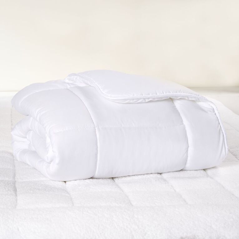 Living & Co All Seasons Microfibre Duvet Inner White Single, White, hi-res